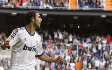 中国竞彩网首页官方-英超激战，曼联客场3-0完胜狼队，副班长首胜梦碎，阿莫林率队逼近欧冠区